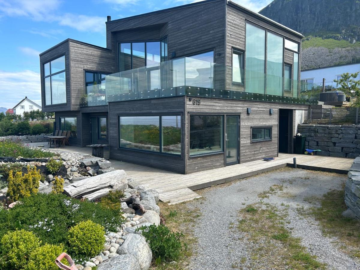 Beach Front Appartments In Design Eco-Villa Ulsteinvik Exterior foto