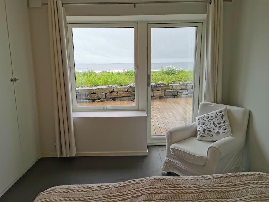 Beach Front Appartments In Design Eco-Villa Ulsteinvik Exterior foto
