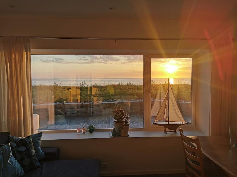 Beach Front Appartments In Design Eco-Villa Ulsteinvik Exterior foto